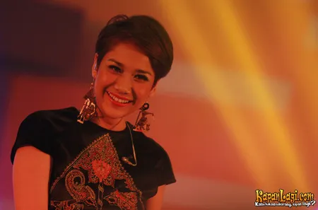 Foto Bunga Citra Lestari