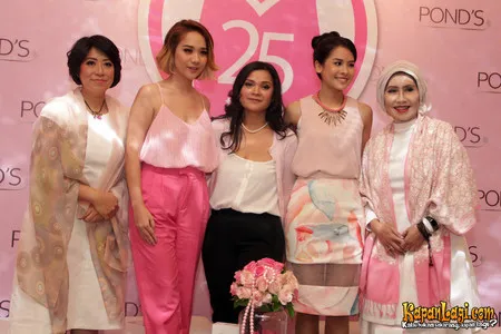 Foto Bunga Citra Lestari