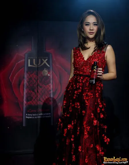 Foto Bunga Citra Lestari