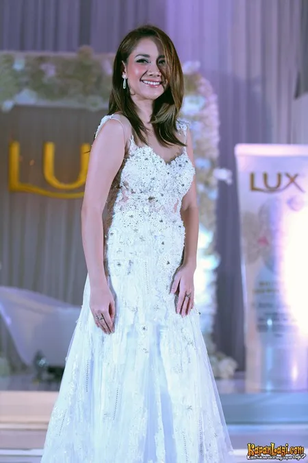 Foto Bunga Citra Lestari