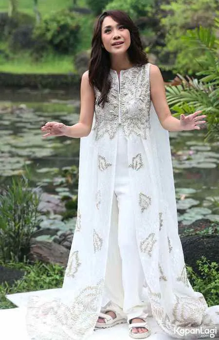 Foto Bunga Citra Lestari