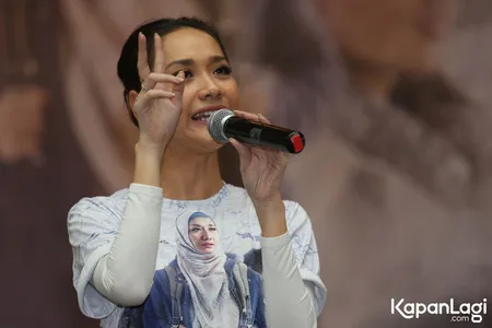 Foto Bunga Citra Lestari