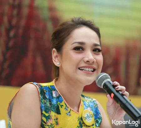 Foto Bunga Citra Lestari