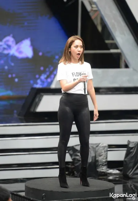 Foto Bunga Citra Lestari