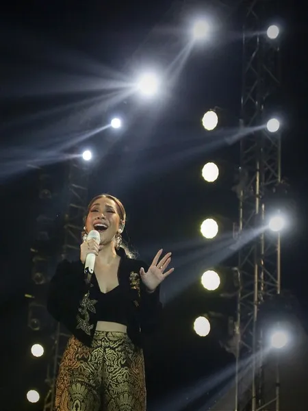 Foto Bunga Citra Lestari