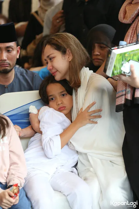 Foto Bunga Citra Lestari