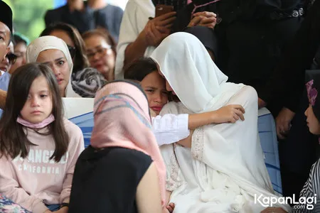 Foto Bunga Citra Lestari