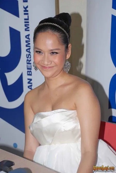 Foto Bunga Citra Lestari