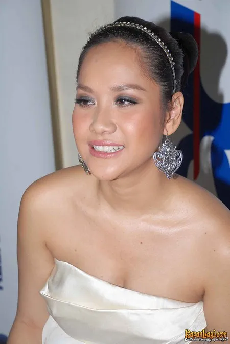 Foto Bunga Citra Lestari