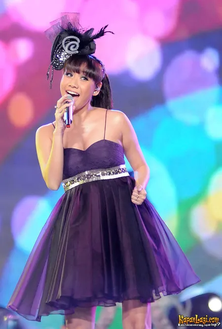 Foto Bunga Citra Lestari