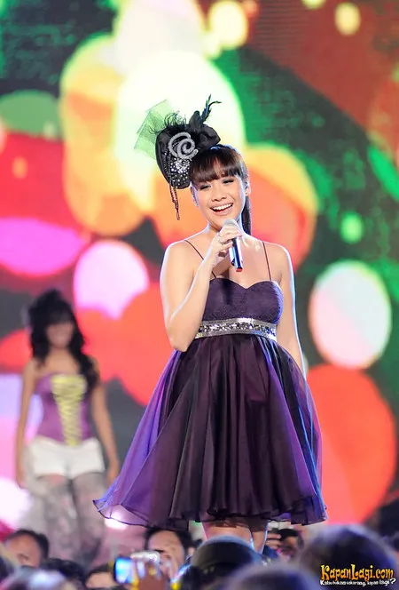 Foto Bunga Citra Lestari