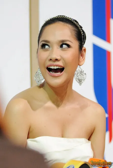 Foto Bunga Citra Lestari