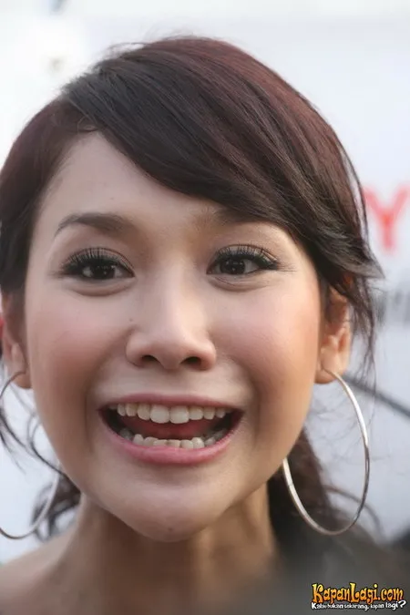 Foto Bunga Citra Lestari