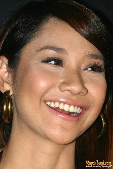 Foto Bunga Citra Lestari