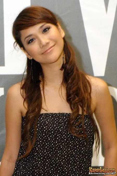 Foto Bunga Citra Lestari