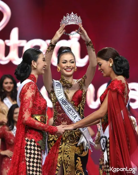 Foto Bunga Jelita Ibrani