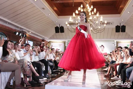 Foto Bunga Jelita Ibrani