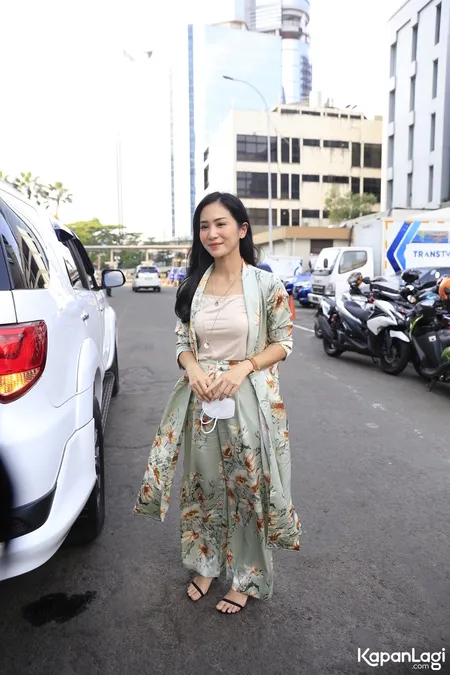 Foto Bunga Zainal