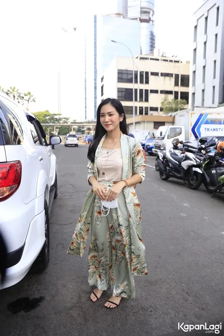 Foto Bunga Zainal