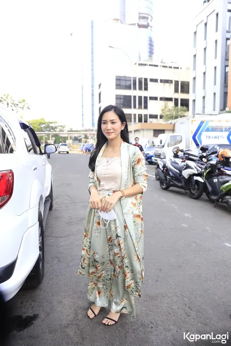 Foto Bunga Zainal