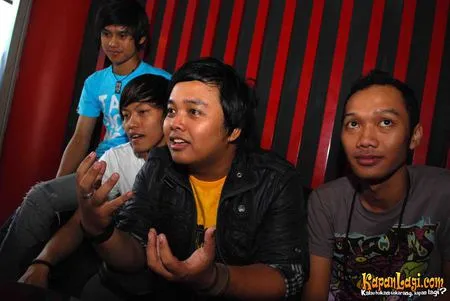 Foto Calistha Band