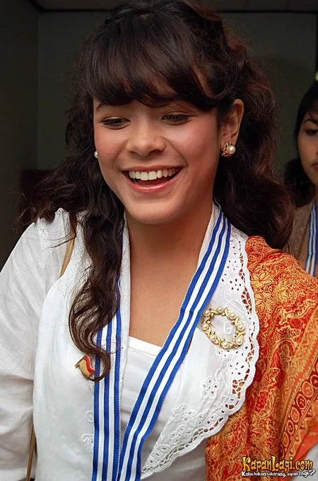 Foto Cantika Atmanegara