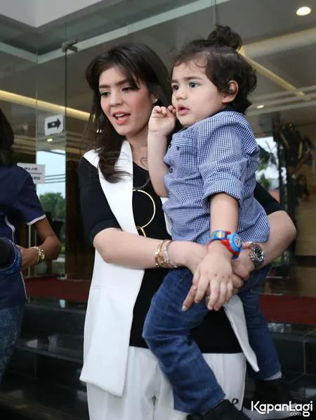 Foto Carissa Putri
