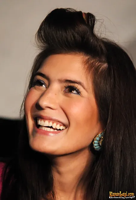 Foto Carissa Putri