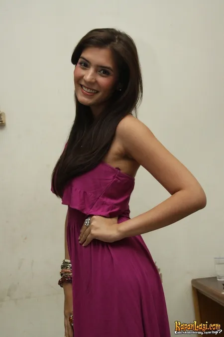 Foto Carissa Putri