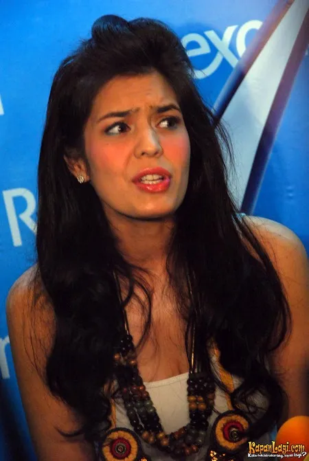 Foto Carissa Putri