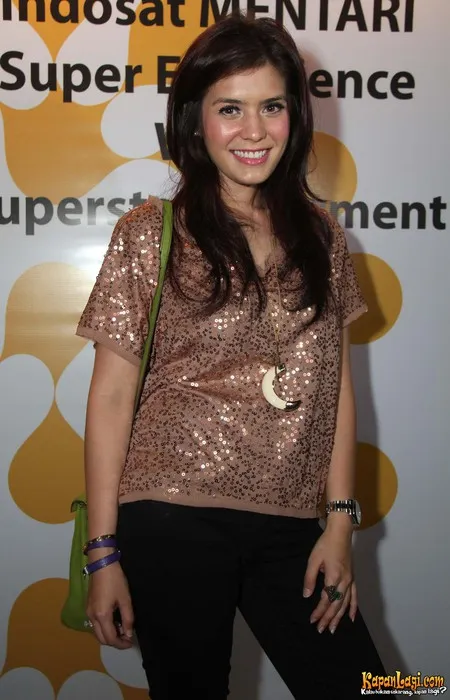 Foto Carissa Putri