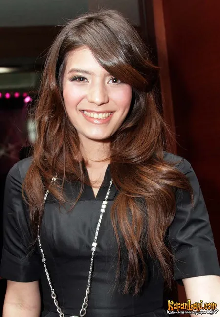 Foto Carissa Putri