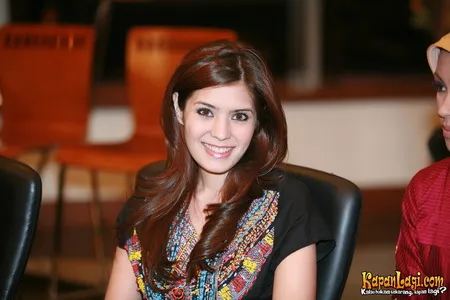 Foto Carissa Putri