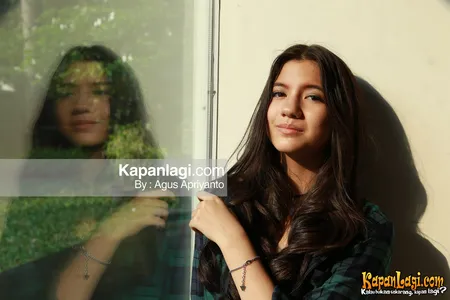 Foto Cassandra Sheryl Lee