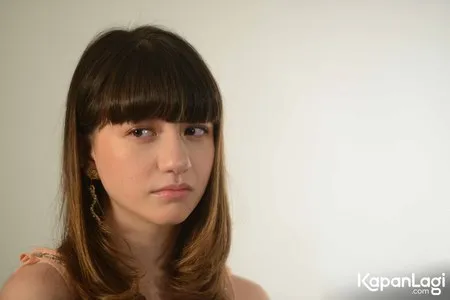 Foto Cassandra Sheryl Lee