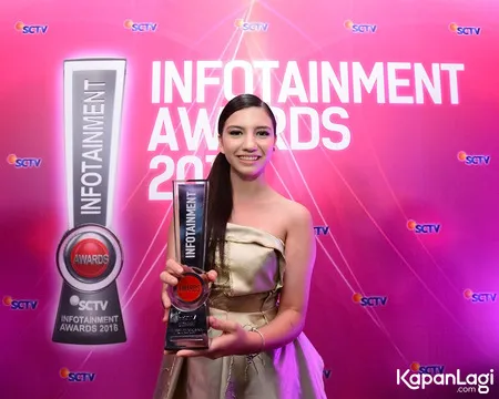 Foto Cassandra Sheryl Lee