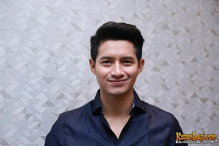 Foto Chand Kelvin