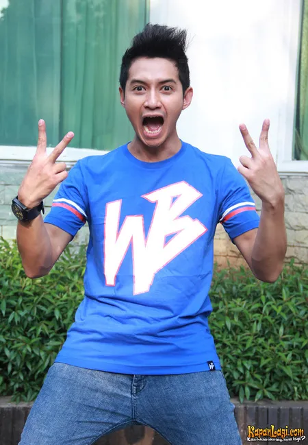 Foto Chand Kelvin