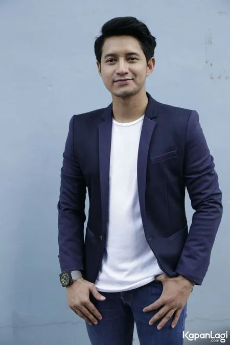 Foto Chand Kelvin