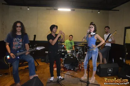 Foto Cheverly Amalia