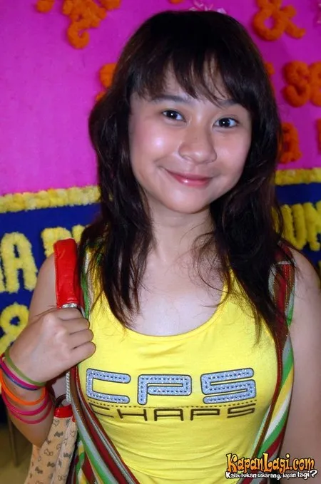 Foto Chikita Meidy