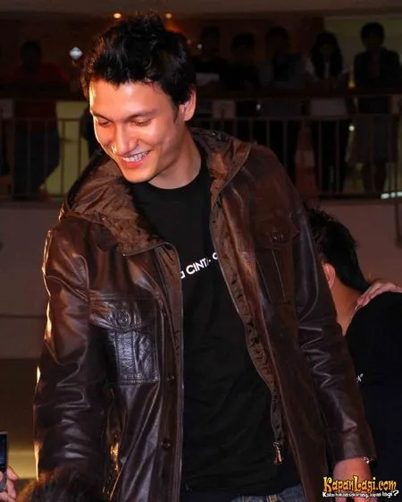 Foto Christian Sugiono