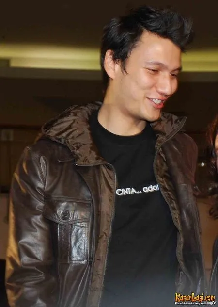 Foto Christian Sugiono