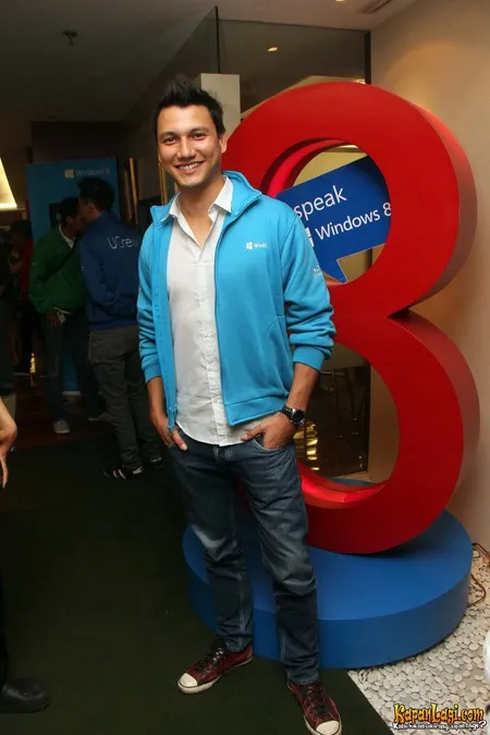 Foto Christian Sugiono