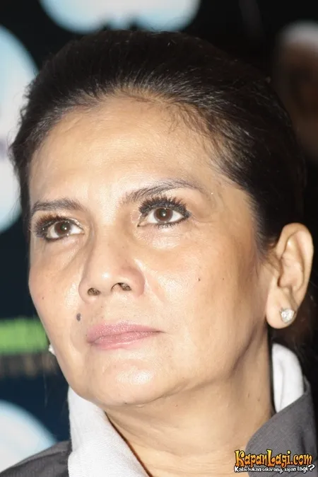 Foto Christine Hakim