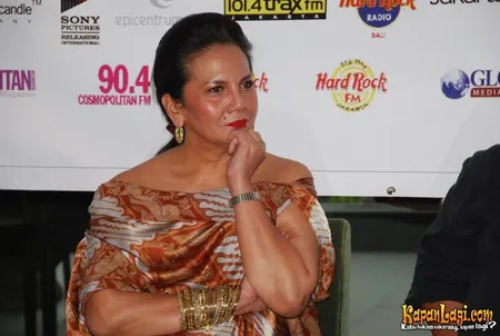 Foto Christine Hakim