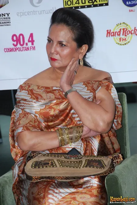 Foto Christine Hakim