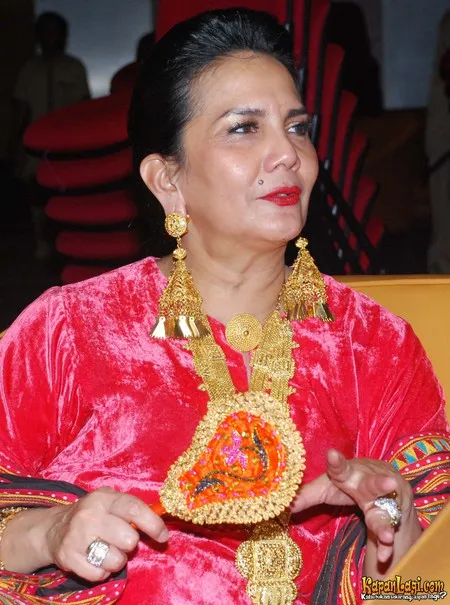 Foto Christine Hakim