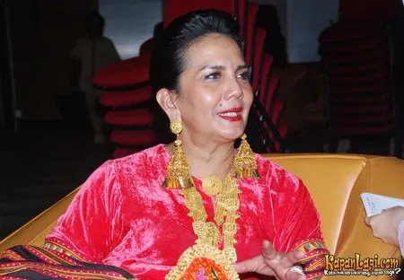 Foto Christine Hakim