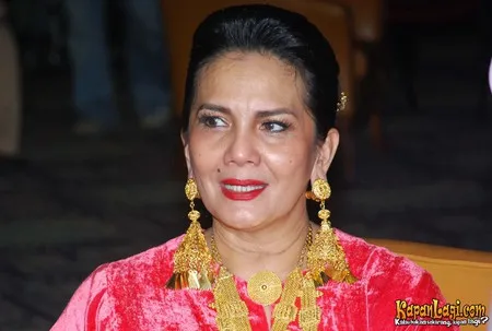 Foto Christine Hakim